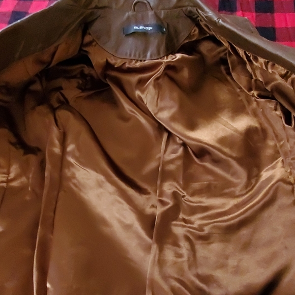 Leather jacket - Picture 7 of 7